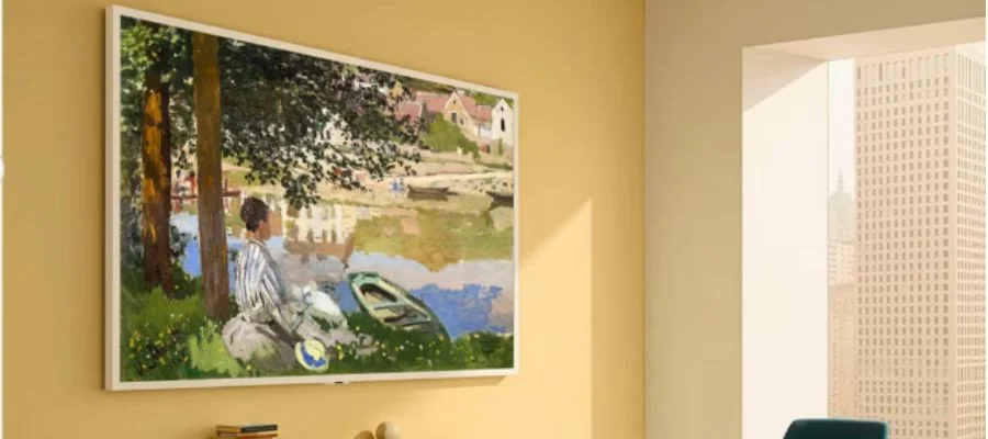 The LG Gallery displays a beautiful painting in a modern living room.