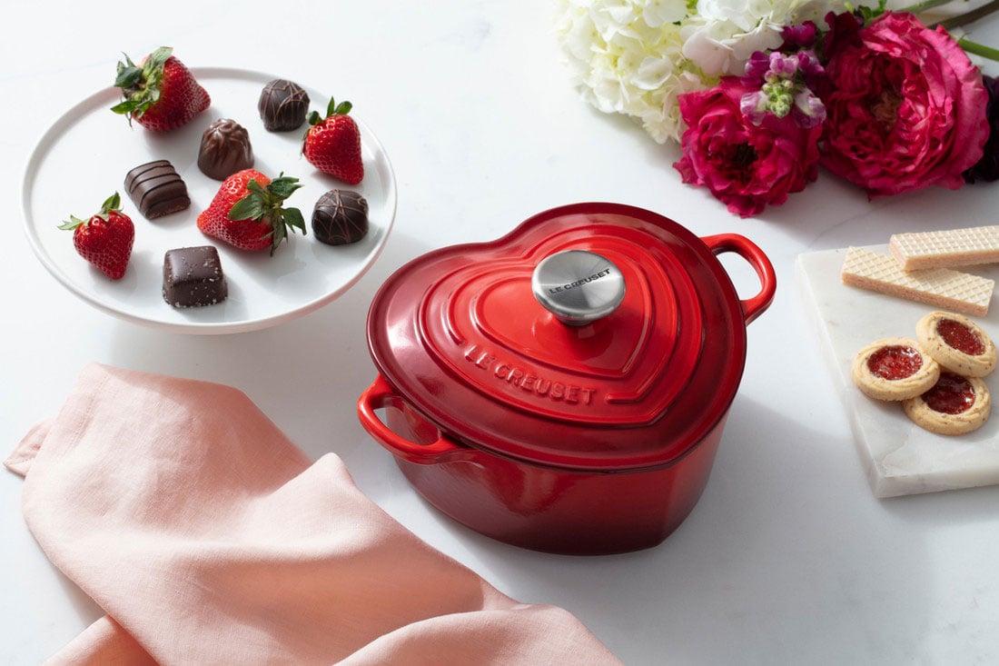 Le Creuset 2 Qt Cerise Heart Cocotte - L21012067S | Abt