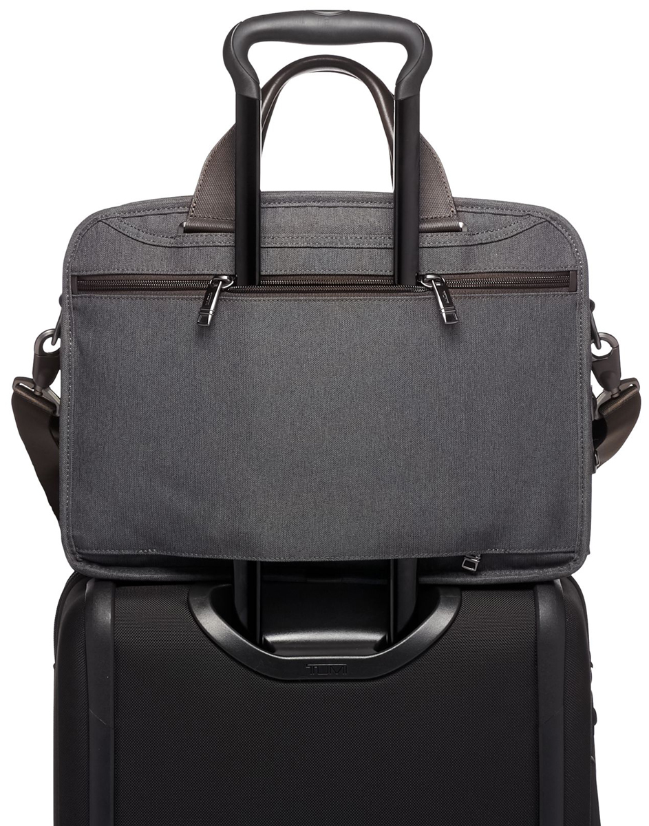 tumi alpha 2 triple compartment brief