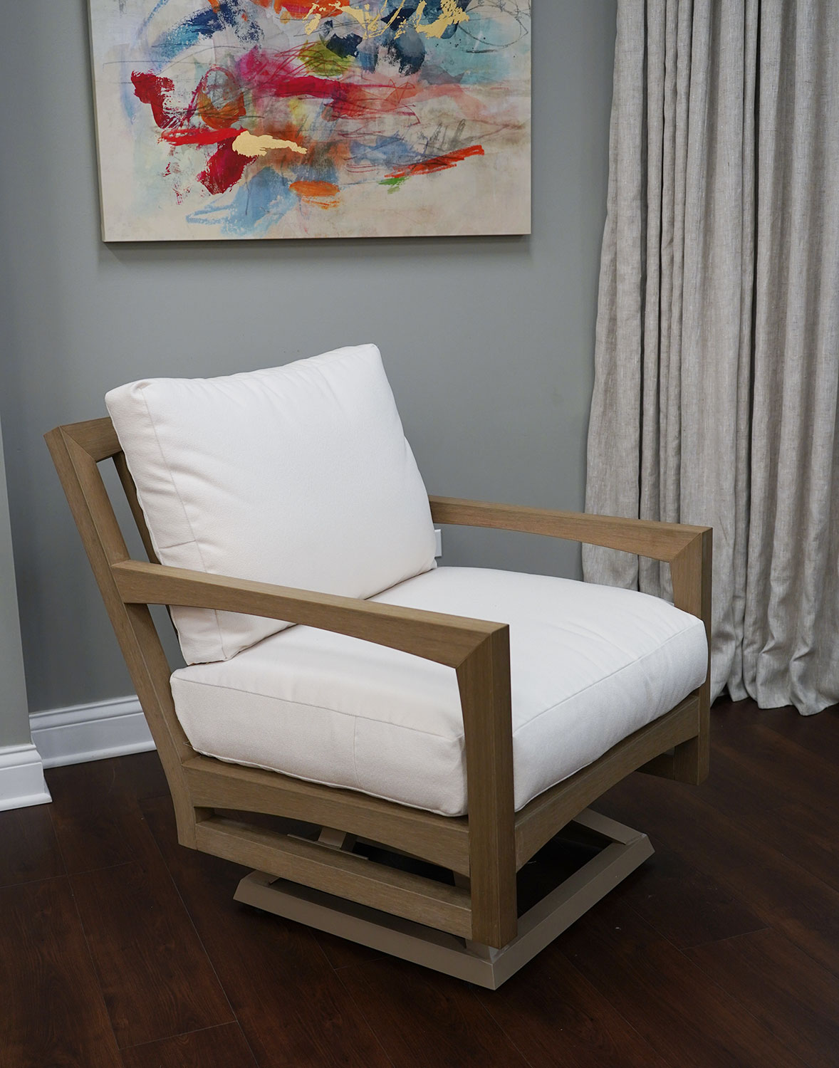 solano chaise lounge on Klaussner Outdoorklaussner Outdoor Patio Delray Collection Square Cocktail Table Dailymail