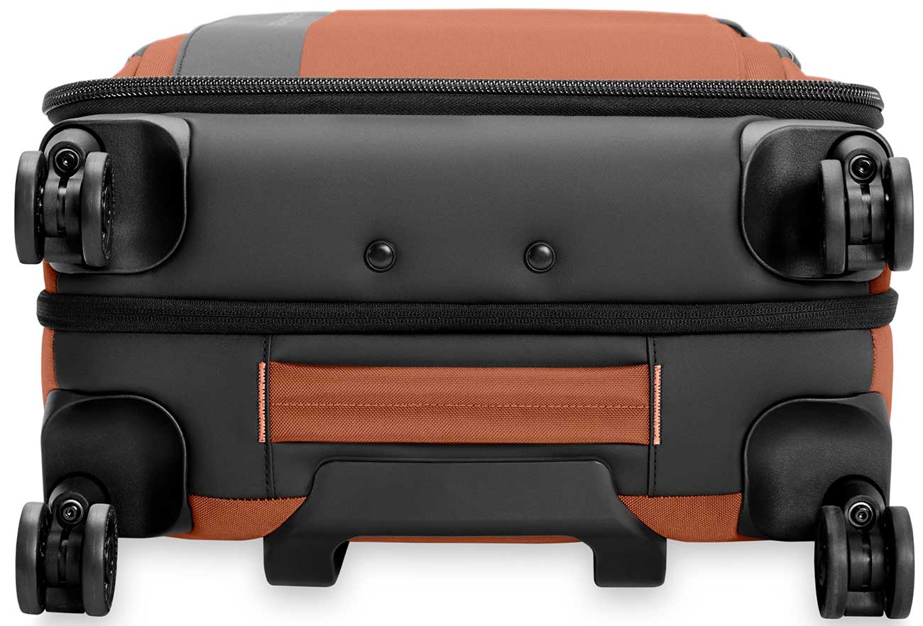 Briggs & Riley ZDX Global 21