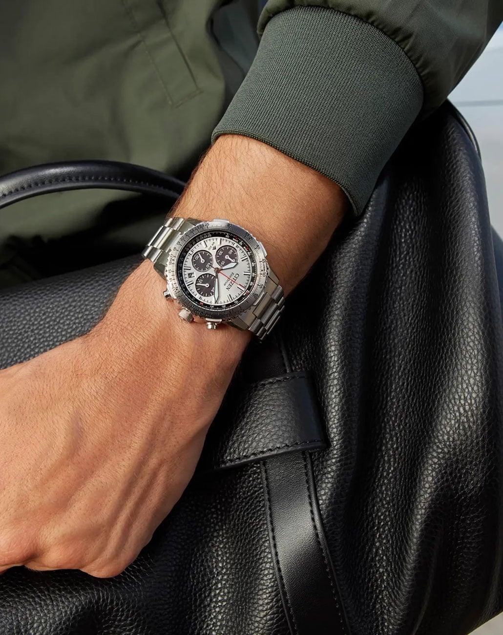 citizen-watch-CA4660-61A-