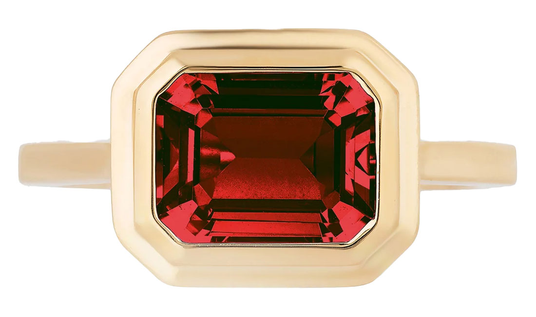 Goshwara Manhattan Emerald-Cut East-West Ring with Garnet - Size 6.5 - in 18K Yellow Gold