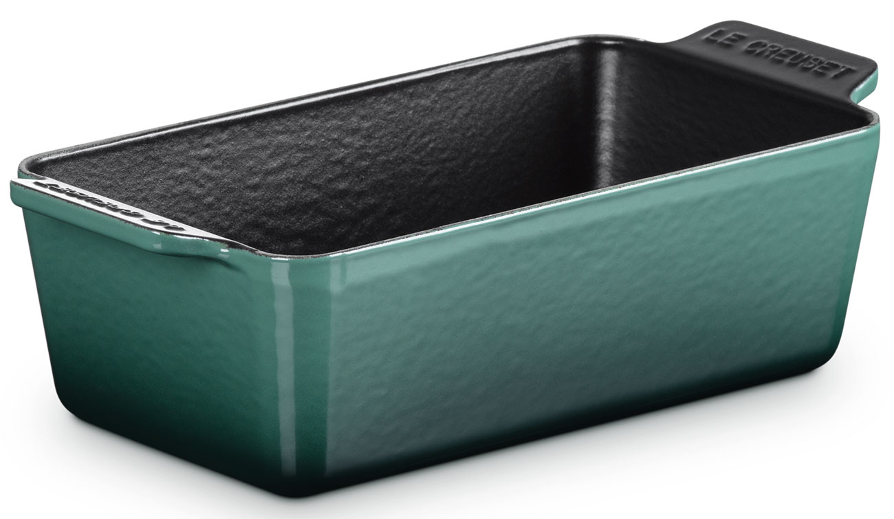 Le Creuset Signature 2 Qt. Loaf Pan in Artichaut