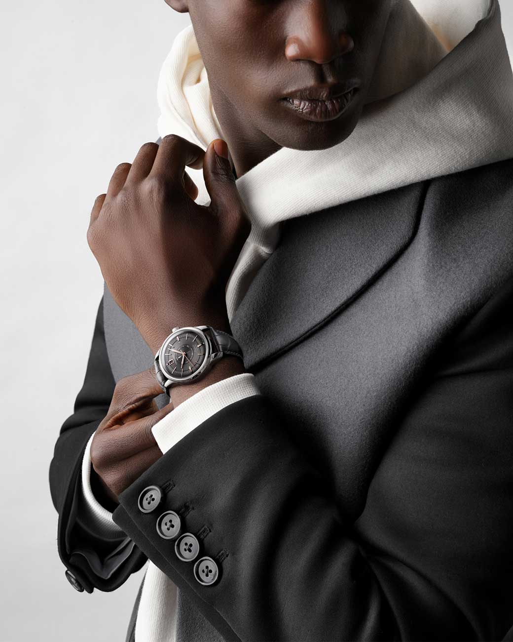 Longines Anthracite Conquest Heritage Central Power Reserve