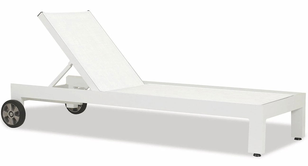 Photos - Garden Furniture Sunset West Sunset West Newport Chaise in Satin White | Cast Silver Sunbrella SW4801-9