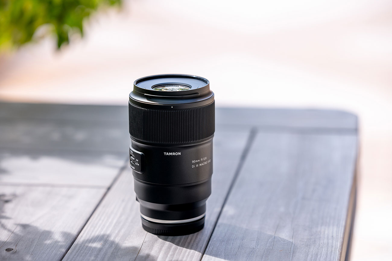 Tamron Camera Lens 90mm f/2.8 Di III VXD Z-Mount | Abt