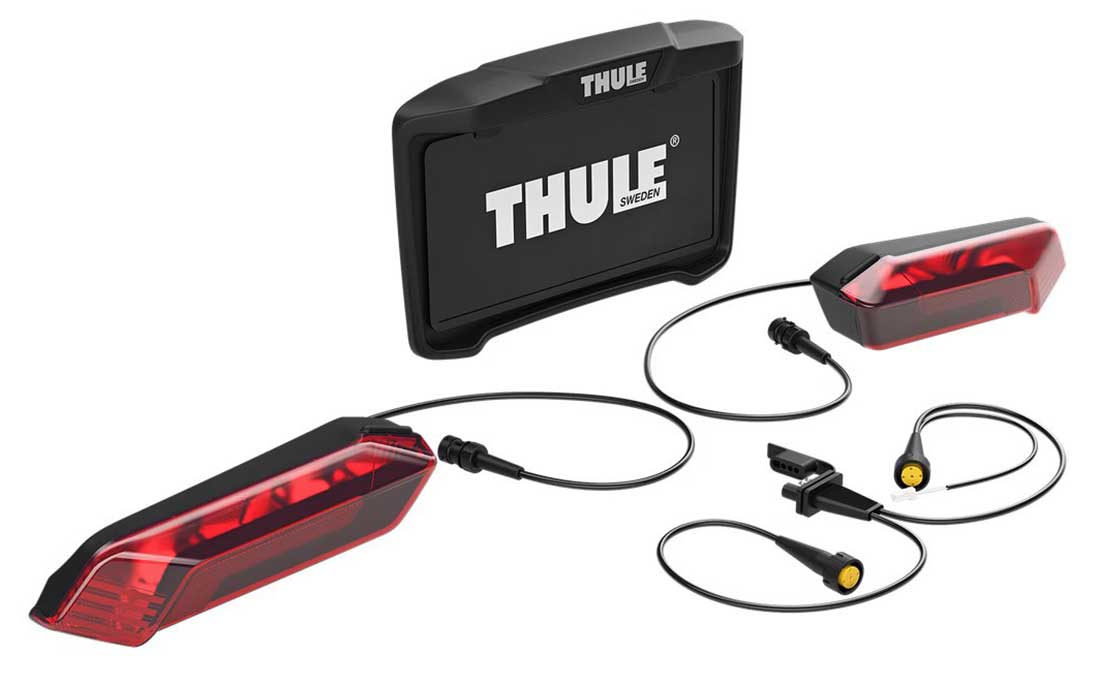 Thule Epos Light & Plate Kit Black/Red, One Size