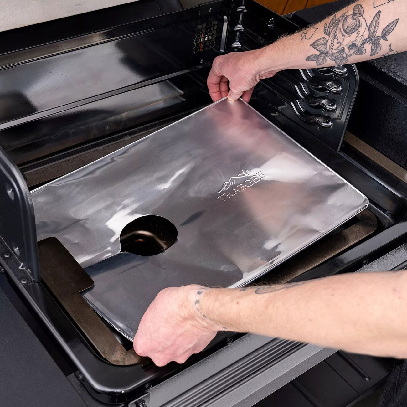 Traeger Drip Tray Liners 8 Pack Size D - BAC606