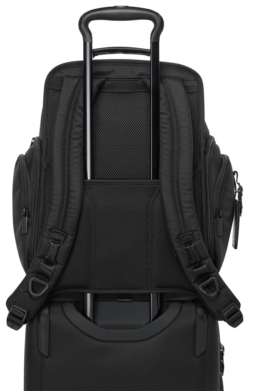 TUMI Alpha Brief Pack in Black - 1589571041