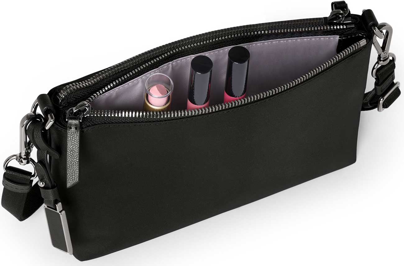 あみくろ TUMI Voyageur Adela Crossbody in Black and Gunmetal - 152467T522