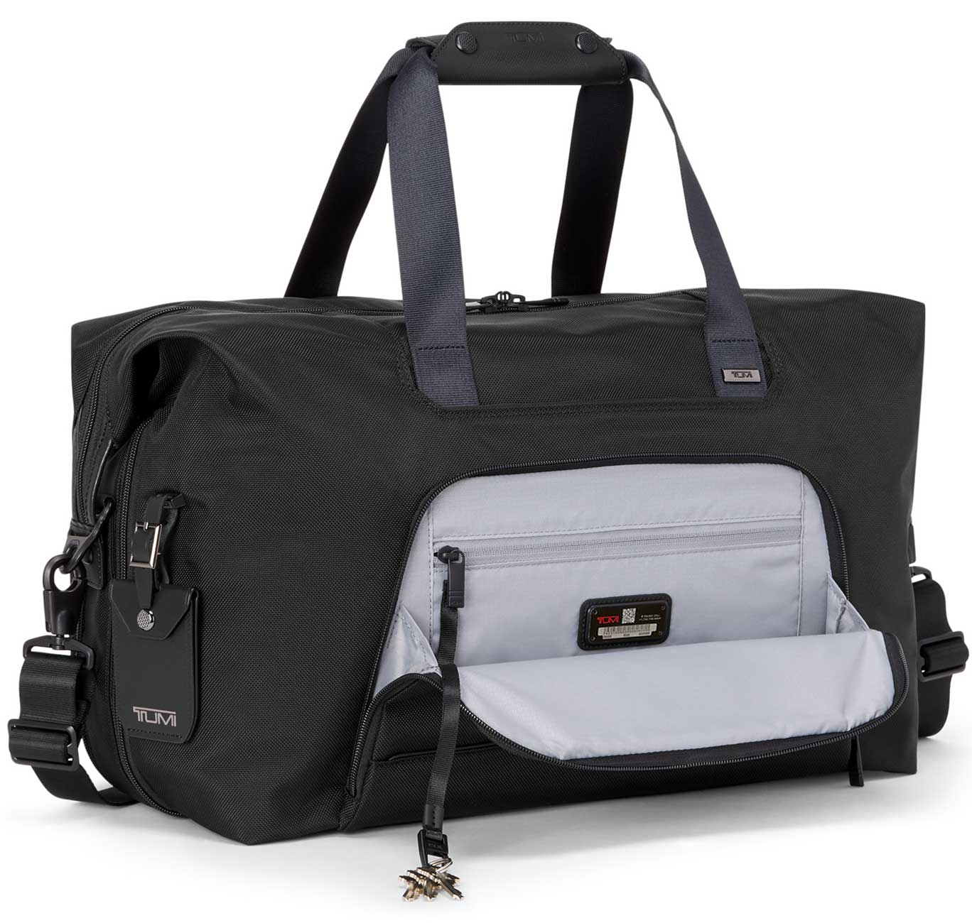 TUMI Alpha Double Expansion Duffel in Black - 1589641041