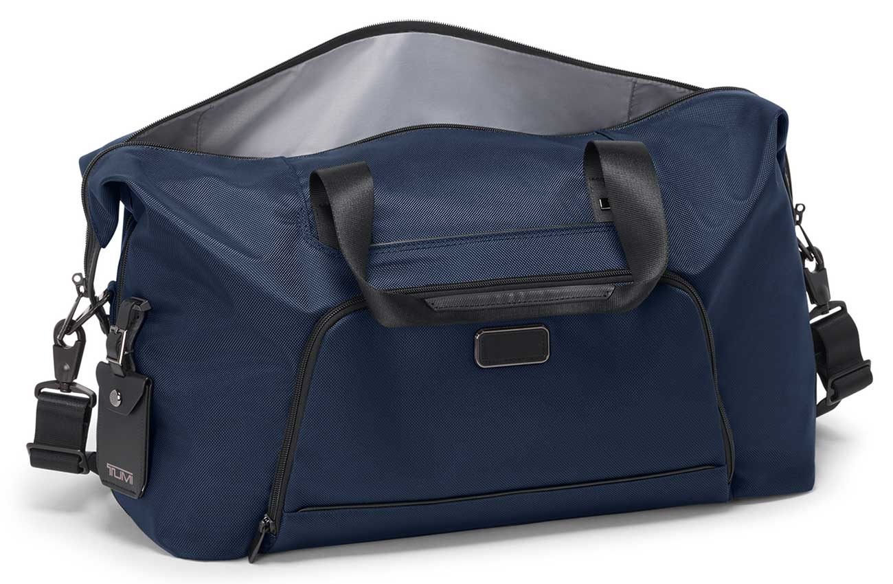 TUMI Alpha Double Expansion Duffel in Navy - 1589641596