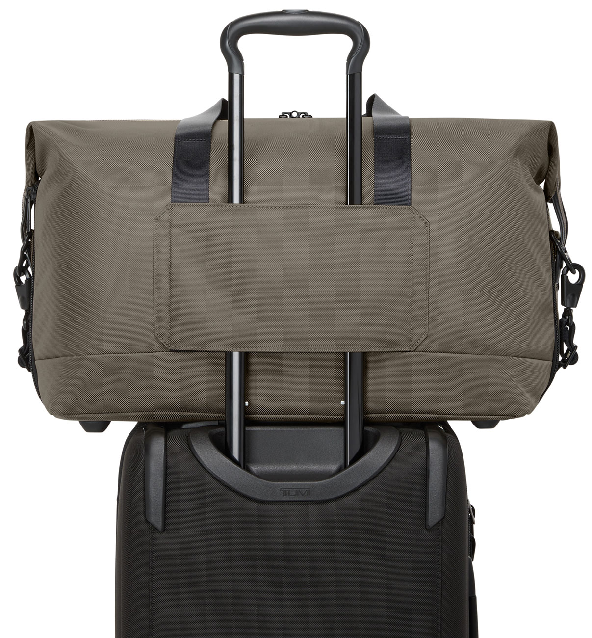 TUMI Alpha Double Expansion Duffel in Grey Alloy - 158964A872