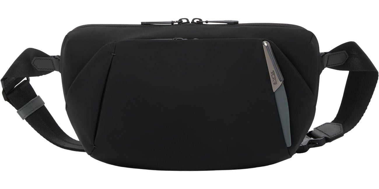 TUMI Axis Sling - Medium - in Black