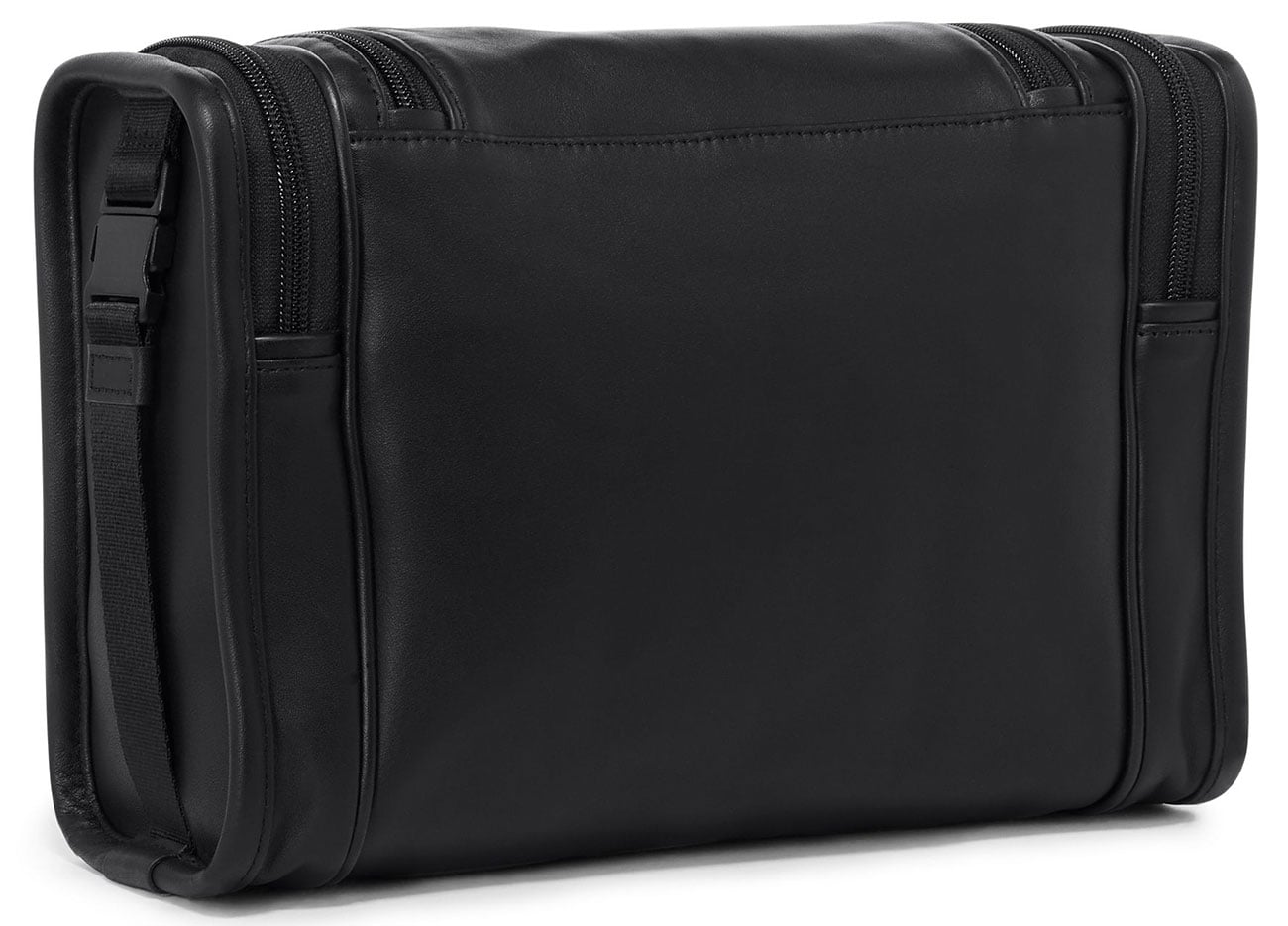 tumi-travel-kit-1501801041-