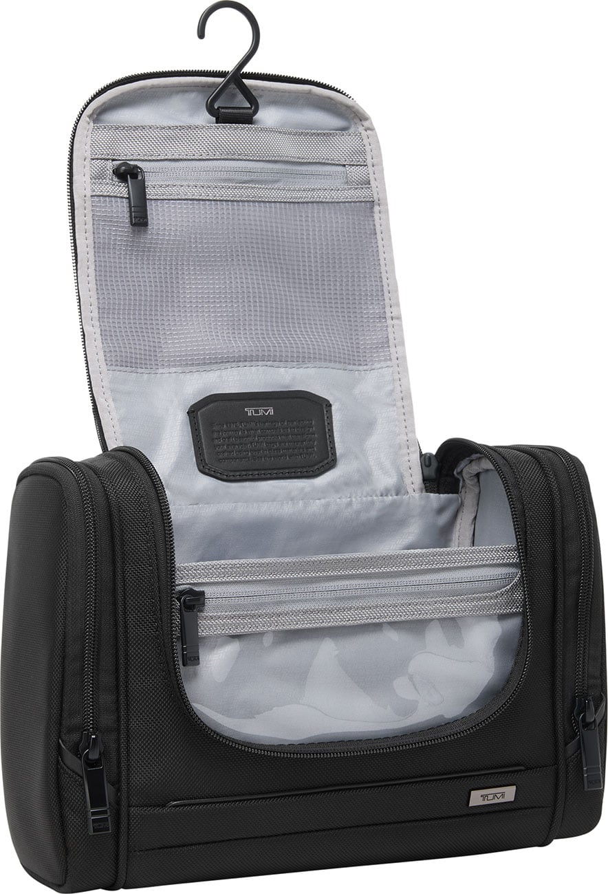 TUMI Alpha Black Hanging Travel Kit - 161943-1041