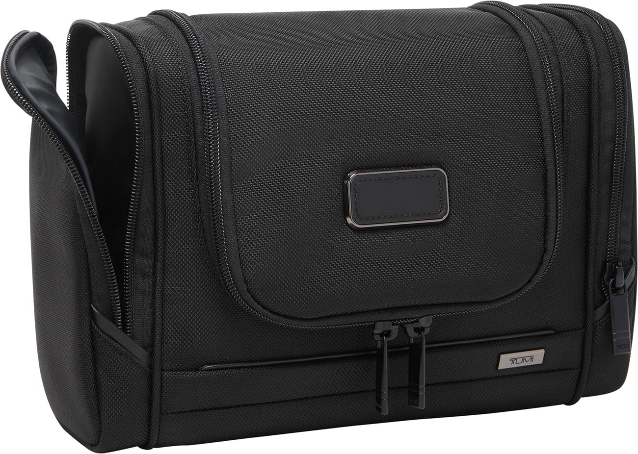TUMI Alpha Black Hanging Travel Kit - 161943-1041