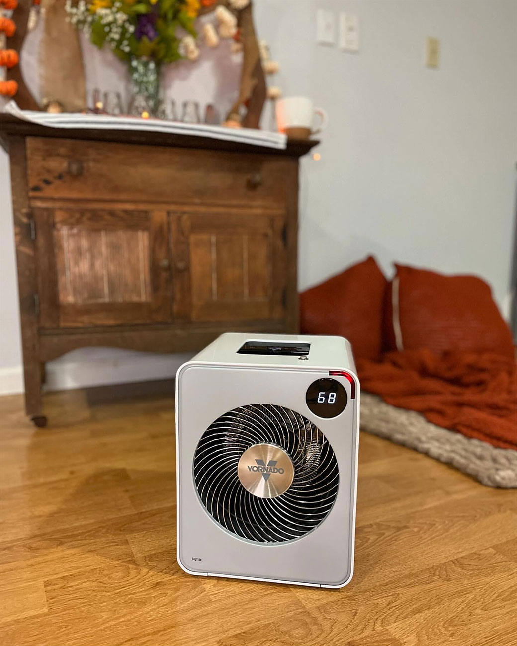 VORNADO Whole Room Heaterリモコン付き新品未使用品 Amazon.com: Vornado VMHi300 Whole Room Metal Space Heater