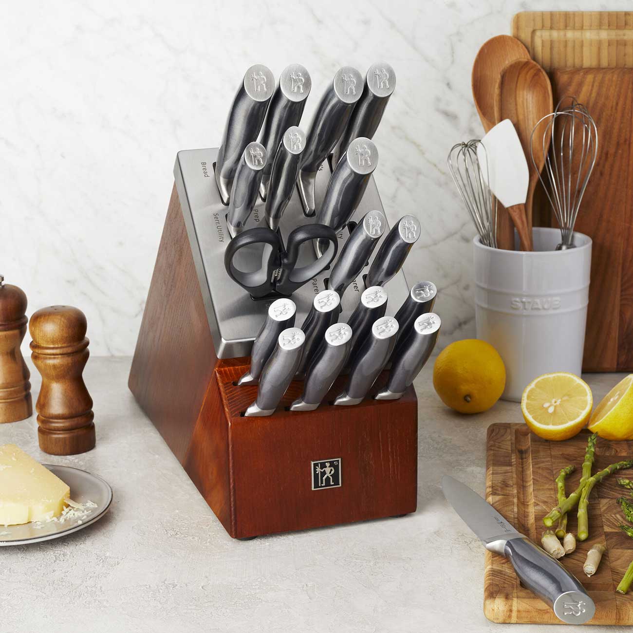 【Zwilling J.A. Henckels】カトラリーセット 20点 Zwilling J.A. Henckel Graphite 20-Piece Knife Set | Abt
