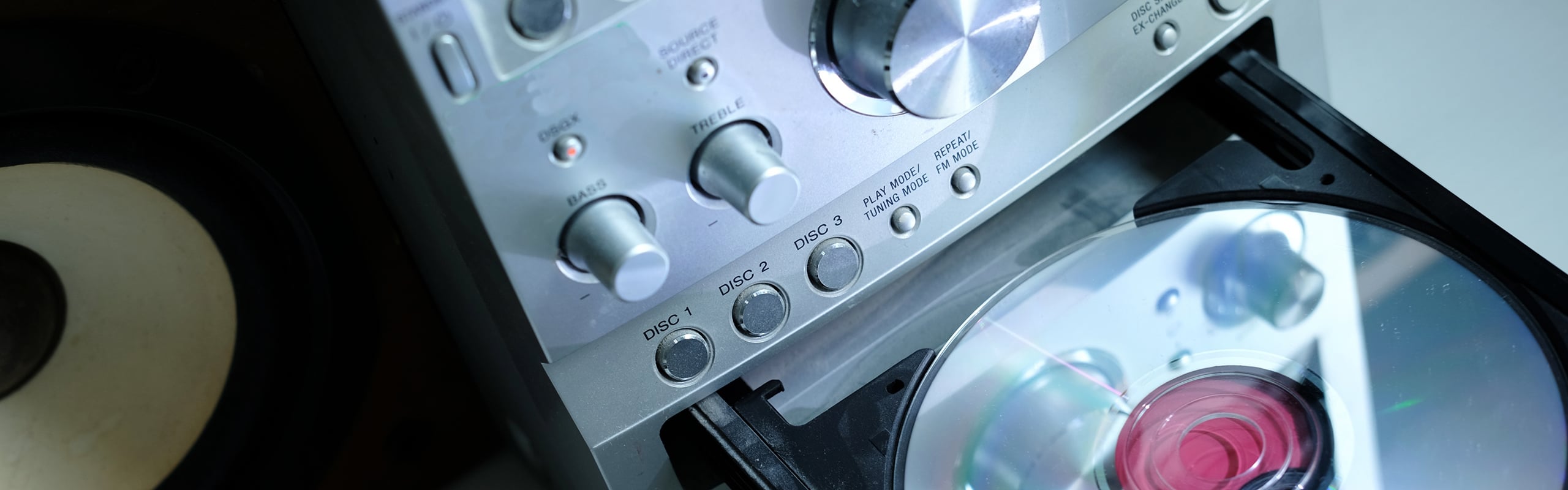 Open cd tray with cd inside