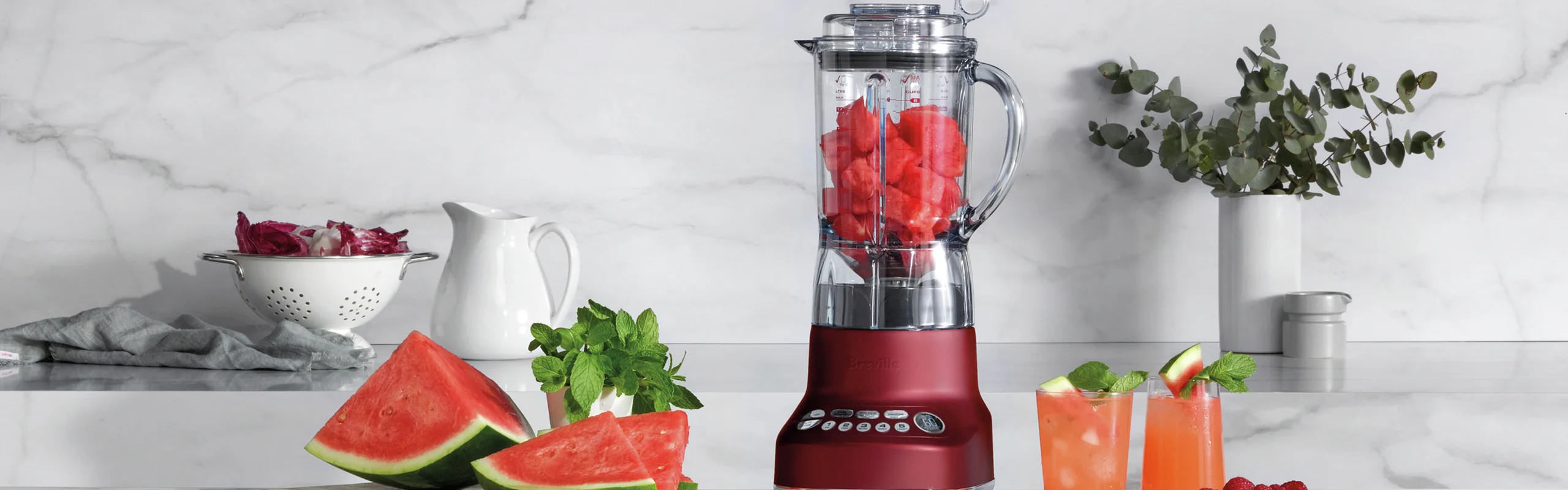 Red breville juicer