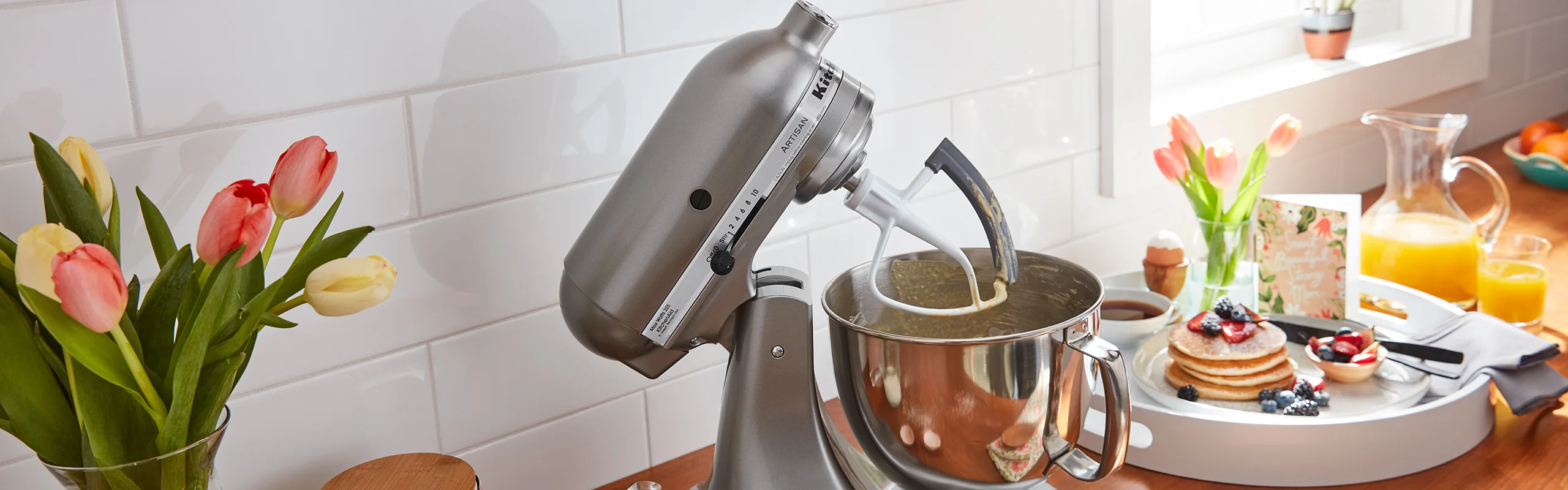 Silver Kitchenaid stand mixer