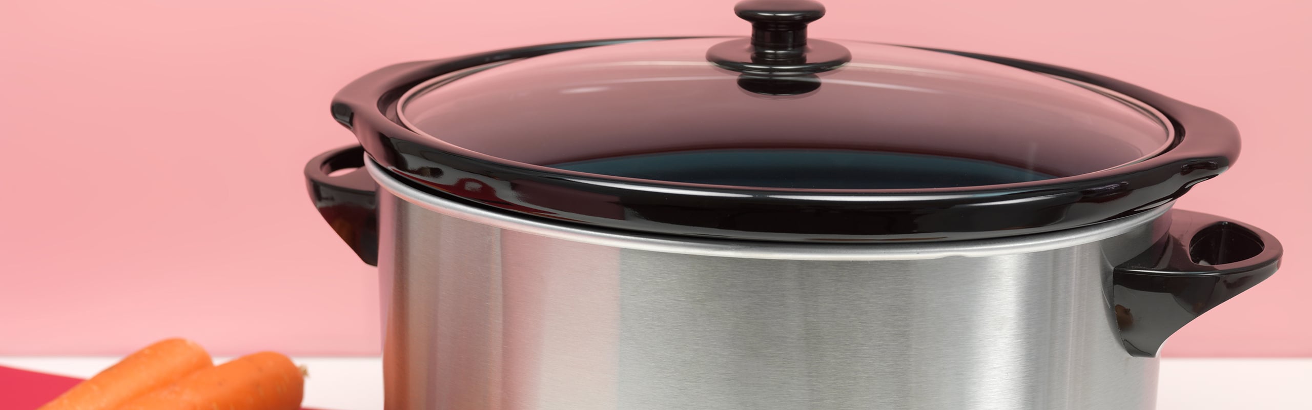 Black and silver slow cooker